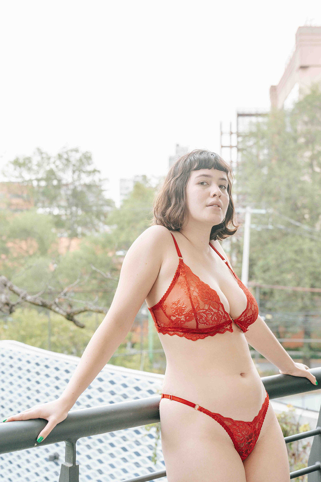 MUESTRA XL - CARMÍN ADJUSTABLE PANTY