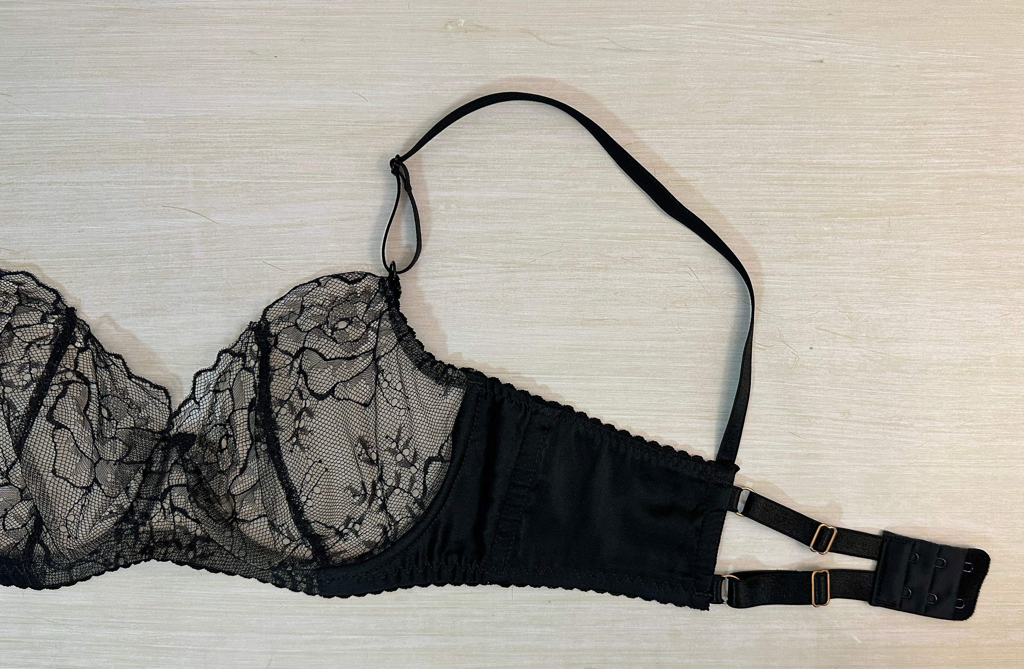 MUESTRA 38B - ALHELÍ BALCONETTE BRA