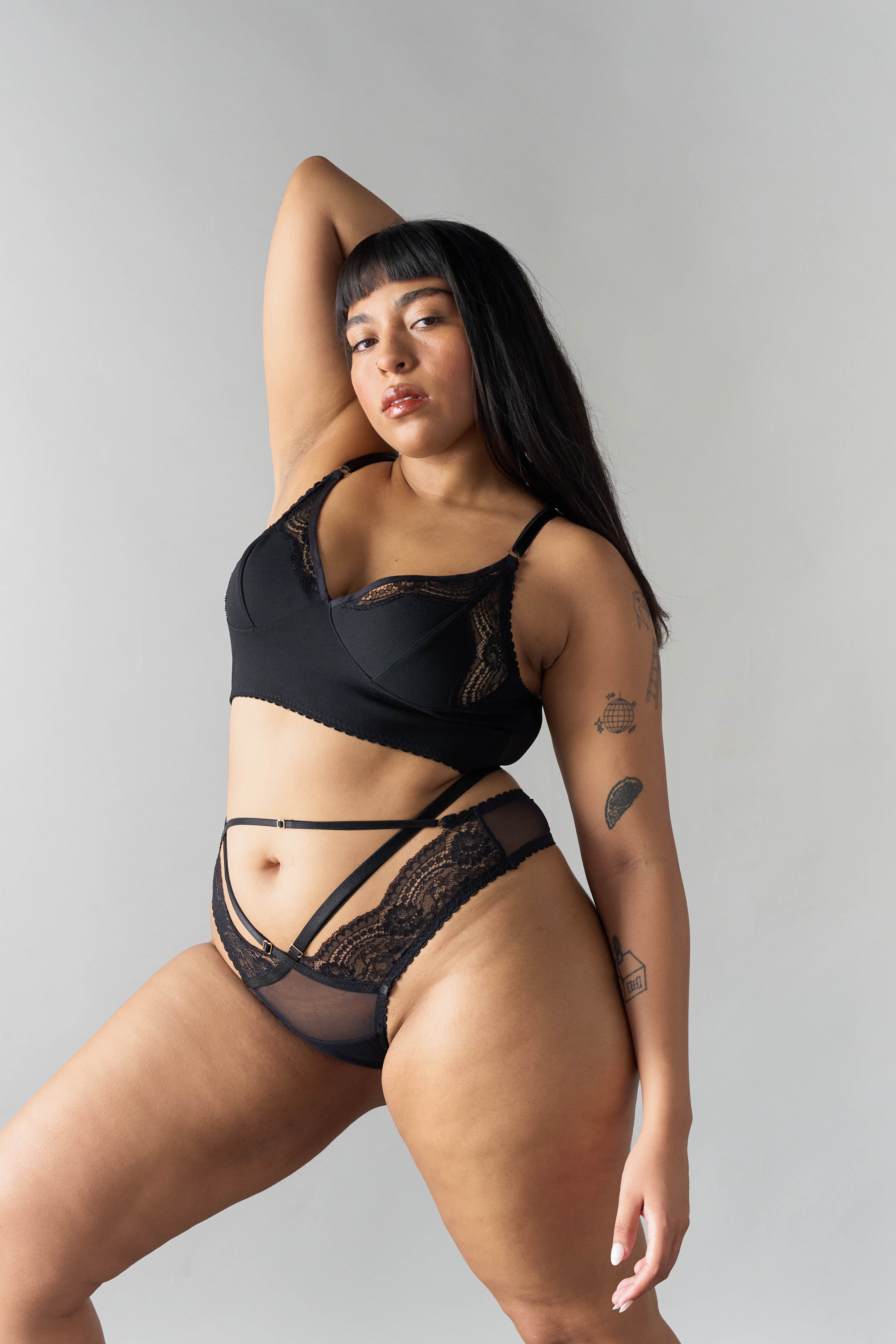 BRALETTE TOP NEGRO PRONOIA