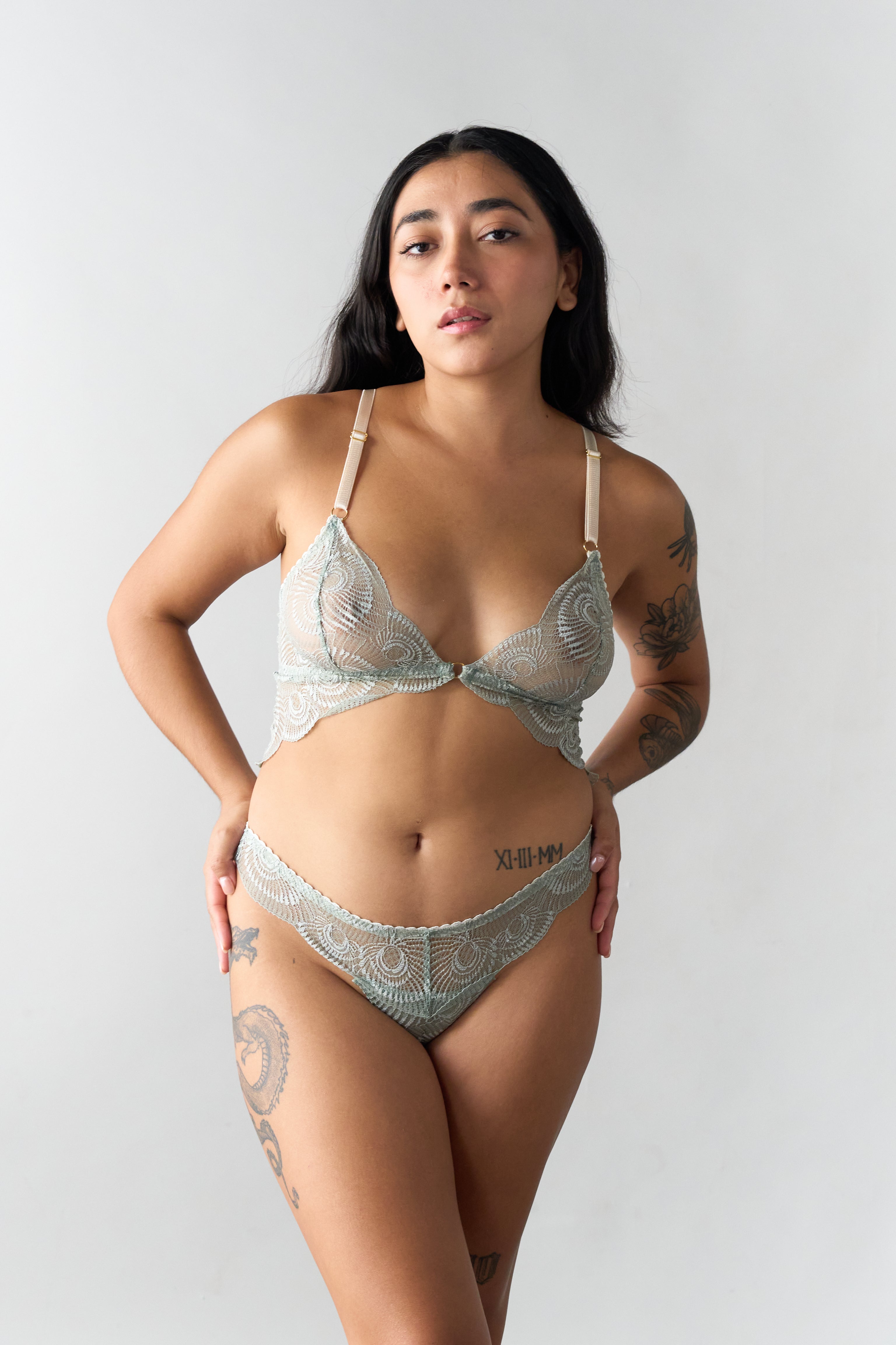 PISTACHE LACE PANTY