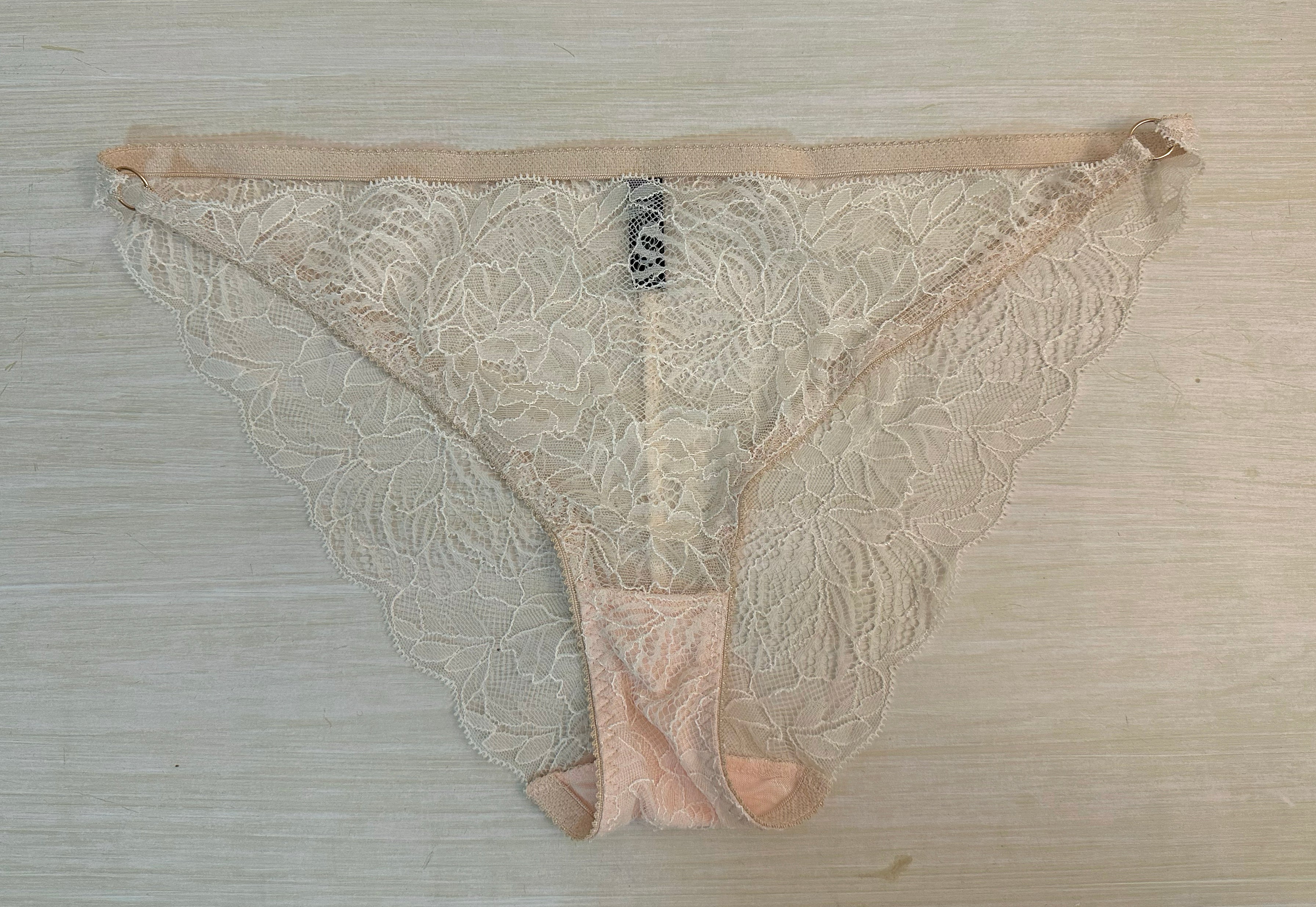 MUESTRA S/M/L/XL/2XL- VERÓNICA PANTY COMPLETO