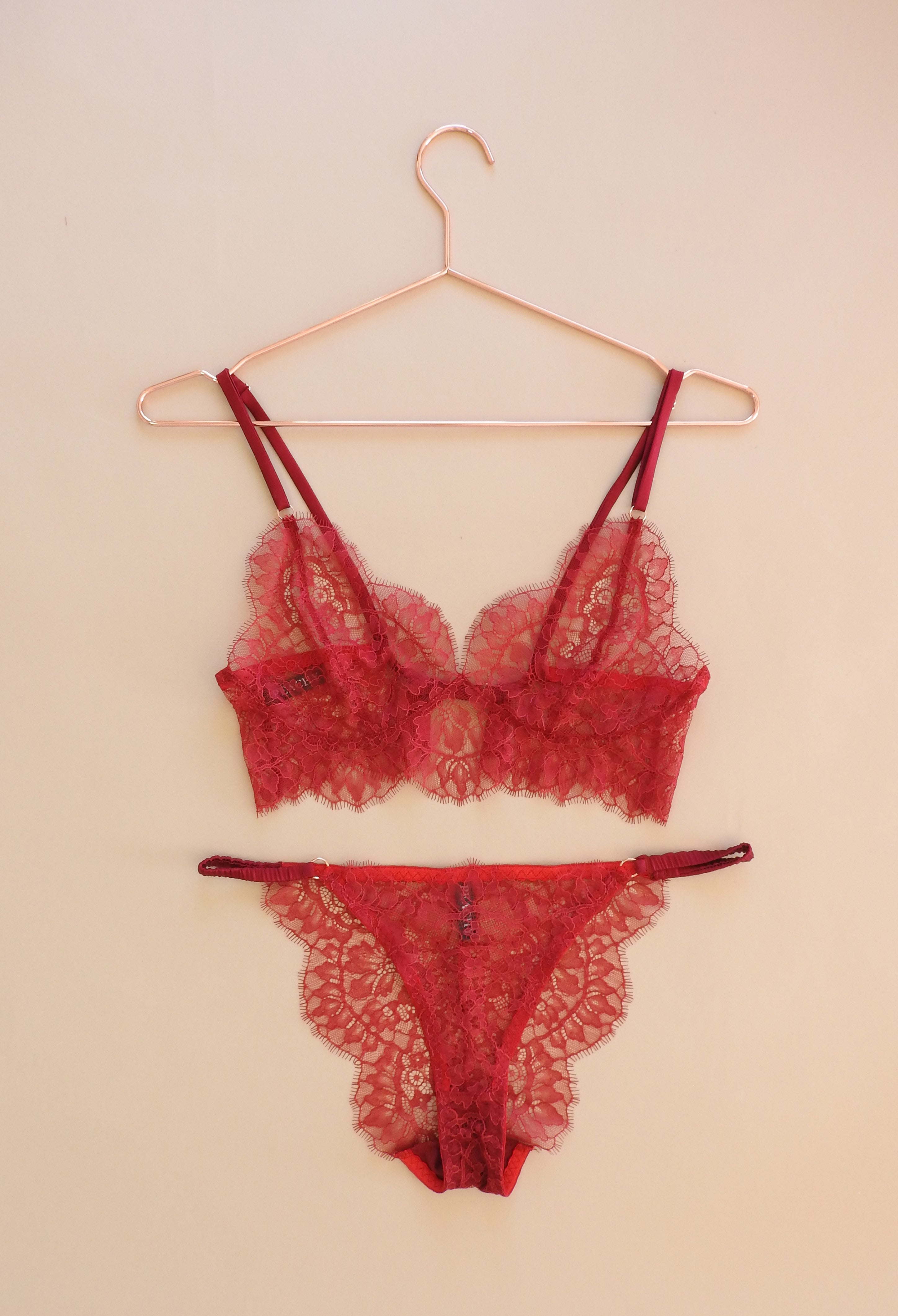 MUESTRA 34B/32C - VERONA TRIANGLE BRALETTE